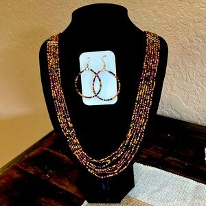 BEADED NECKLACE & EARRING SET